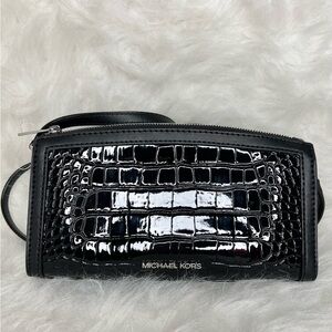 Michael Kors Patent Leather Jet Set Curved Crossbody